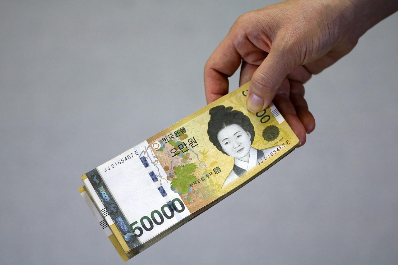 不需要征信的贷款app立马到账的,深度细说十款2024年微信打借条14天口子