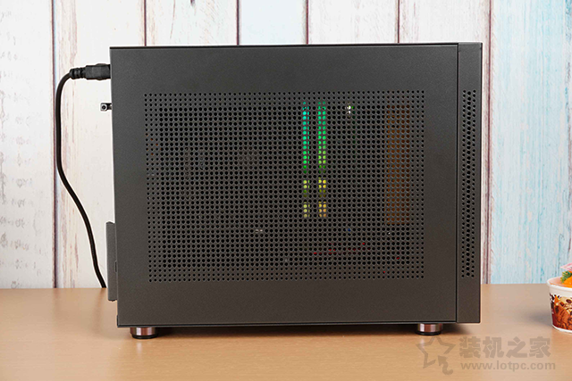 颜值+性能并重，R5-5600X配RTX3060Ti小钢炮电脑主机配置推荐