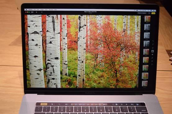 新MacBookPro对比惠普Spectre x360