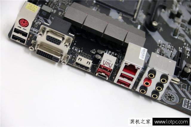 主流游戏平台 回顾2017年AMD Ryzen5 1400配RX570玩游戏的电脑配置推荐