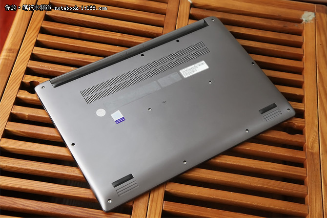 单风扇超静音 Acer Swift 3笔记本散热解析