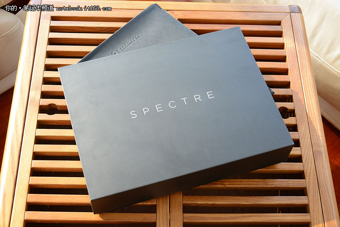微边框下的360° 惠普Spectre x360评测