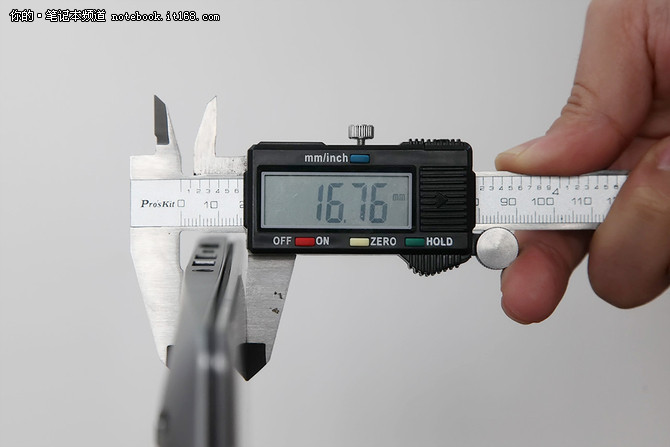 1.6kg／17mm 8代酷睿的Swift 3还能这么轻薄