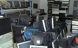 简阳电脑显示器回收，液晶显示器回收