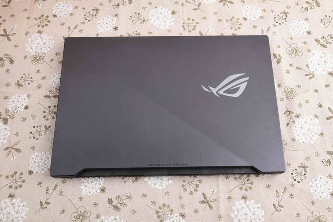 RTX 2070畅享光追和4K ROG枪神2S Plus评测