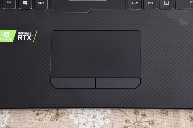 RTX 2070畅享光追和4K ROG枪神2S Plus评测