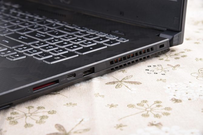 RTX 2070畅享光追和4K ROG枪神2S Plus评测